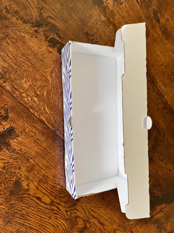 Fish and chips-calzone Box L31cm W 15cm H5cm - Image 5